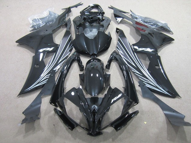 06-07 Black Yamaha YZF R6 Aftermarket Motorcycle Fairings 06-07 Black Yamaha YZF R6 Aftermarket Motorcycle Fairings